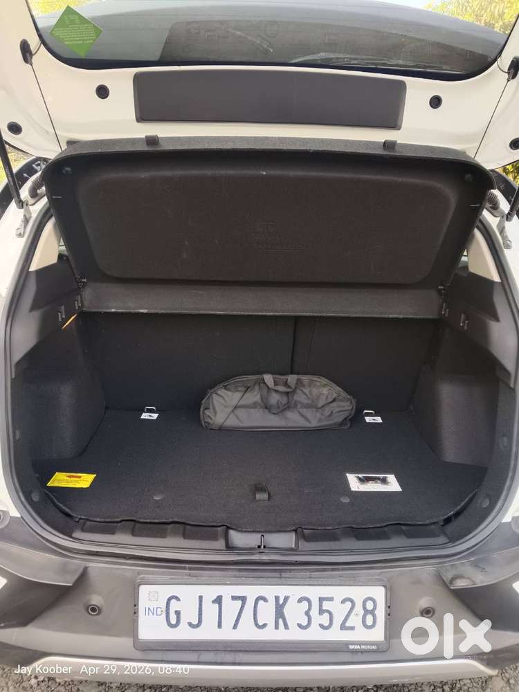 2025 Model Sunroof Nexon I-cng Fearless Top Model Car Sell