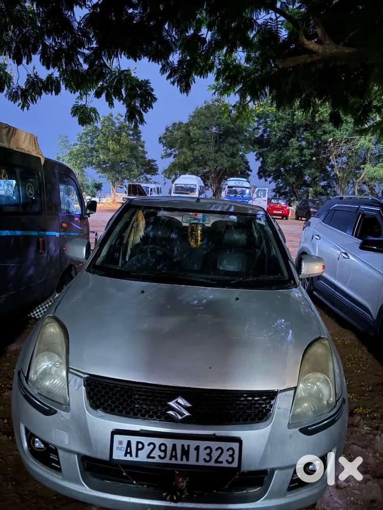 Maruti Suzuki Dzire 2010 Petrol