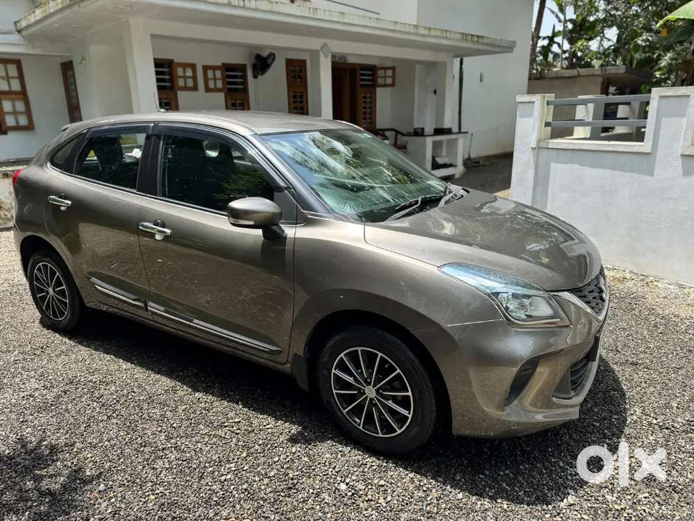 Less Kilometer Driven Well Maintained Family Used Car