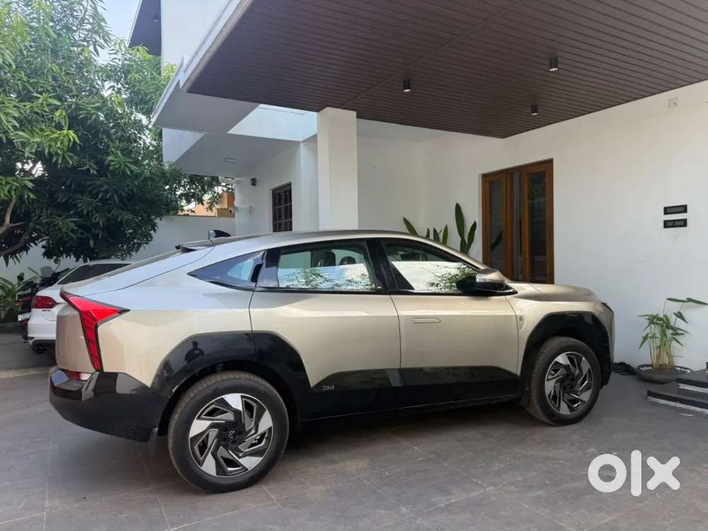 Mahindra Xev 9e Pack Two, 2026, Electric