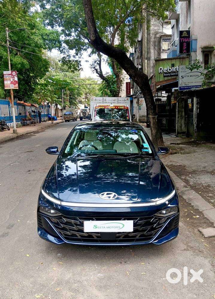 Hyundai Verna 1.5 Sx (o) Ivt, 2024, Petrol