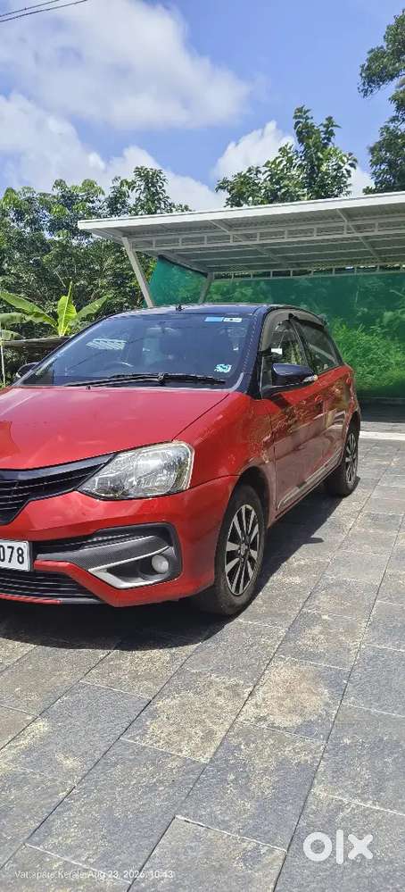 Toyota Etios Liva 2018 Dual Tone