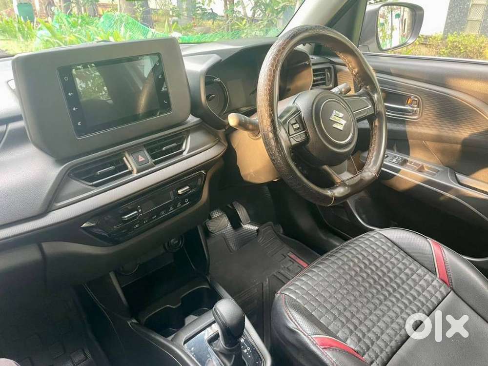 Maruti Suzuki Swift Vxi Optional, 2025