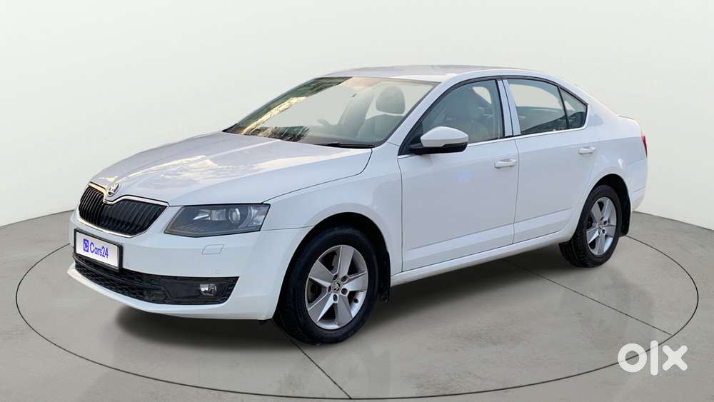 Skoda Octavia 1.8 Tsi At Style Plus, 2017, Petrol