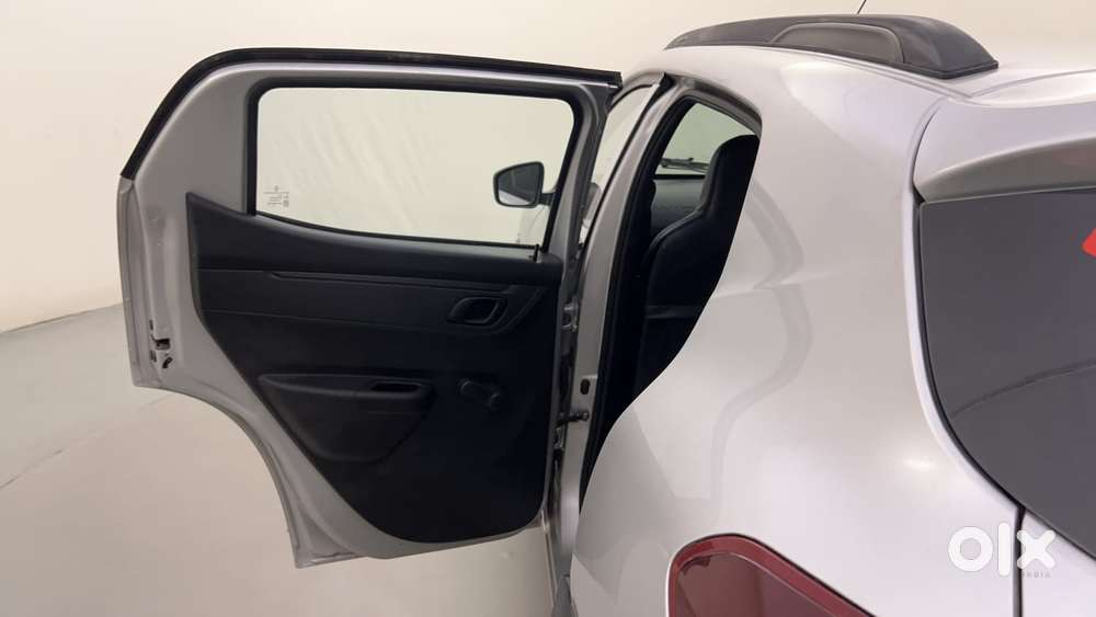 Renault Kwid 1.0 Rxl (o), 2024, Petrol