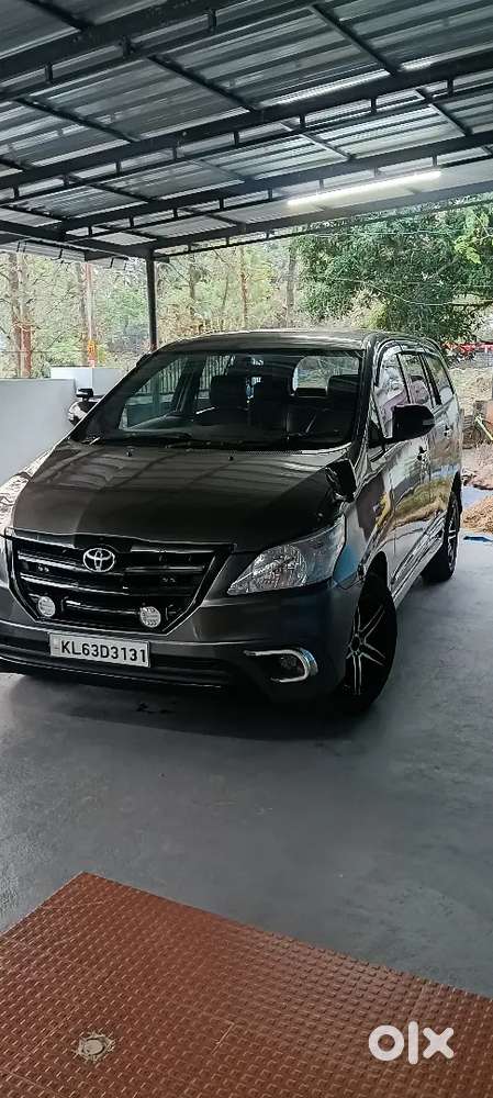 Toyota Innova 2006 Diesel 17000 Km Driven