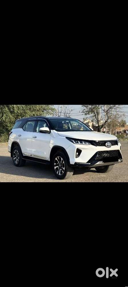 Toyota Fortuner Legender 4x4 At 2.8, 2023, Diesel