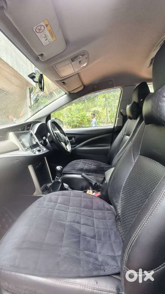 Toyota Innova Crysta 2.4 G 2019