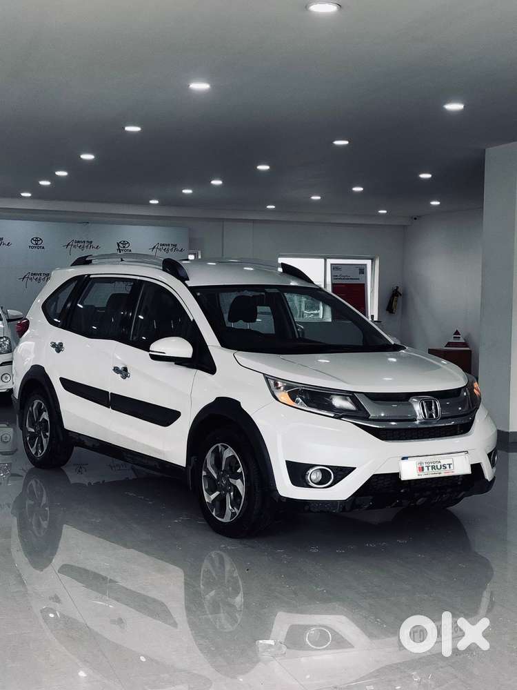 Honda Br-v I-vtec V Cvt, 2017, Petrol