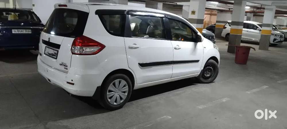 Maruti Suzuki Ertiga 2013 Diesel Well Maintained