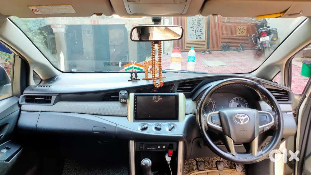 Toyota Innova Crysta 2017