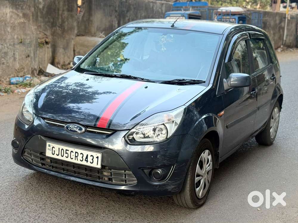 Ford Figo, 2011, Petrol