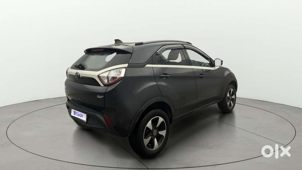 Tata Nexon 1.2 Revotron Xza Plus, 2018, Petrol