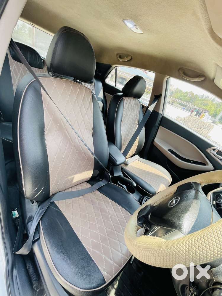 Hyundai I20 2015-2017 Magna 1.4 Crdi, 2017, Cng & Hybrids