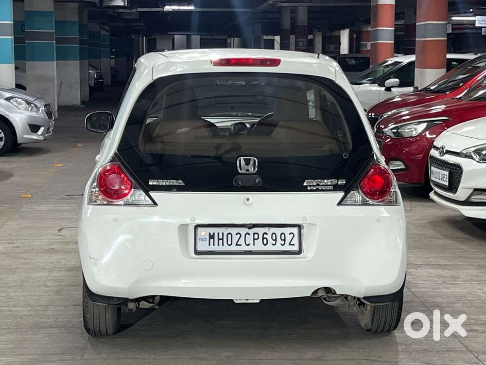 Honda Brio V Mt, 2012, Petrol