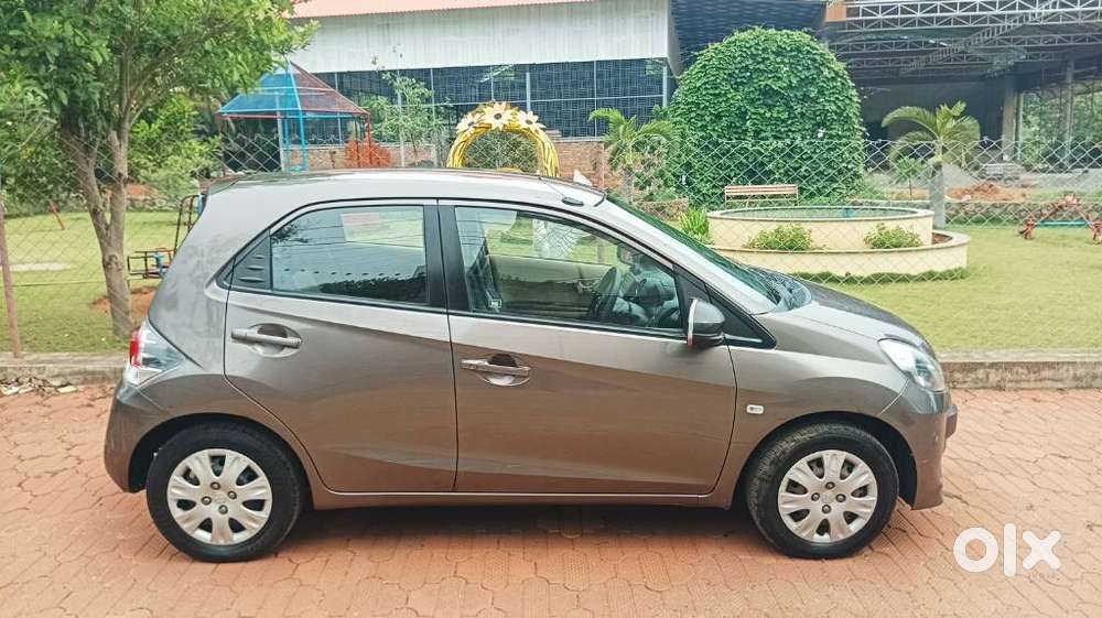 Honda Brio S (o) Mt, 2015, Petrol