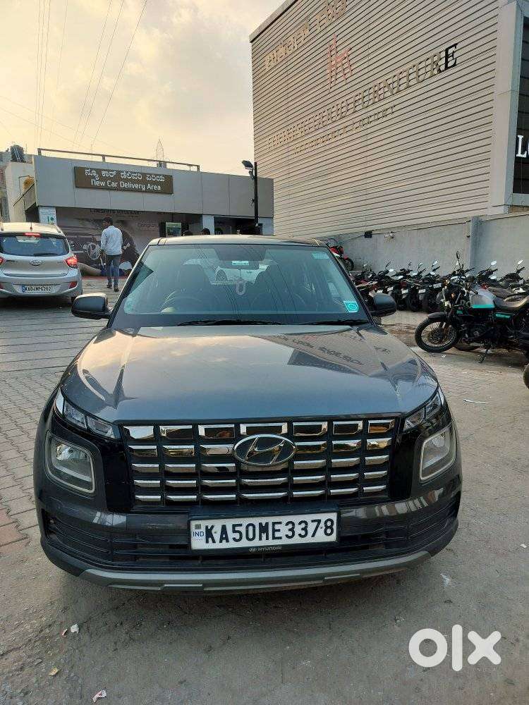 Hyundai Venue E 1.2 Petrol, 2025, Petrol