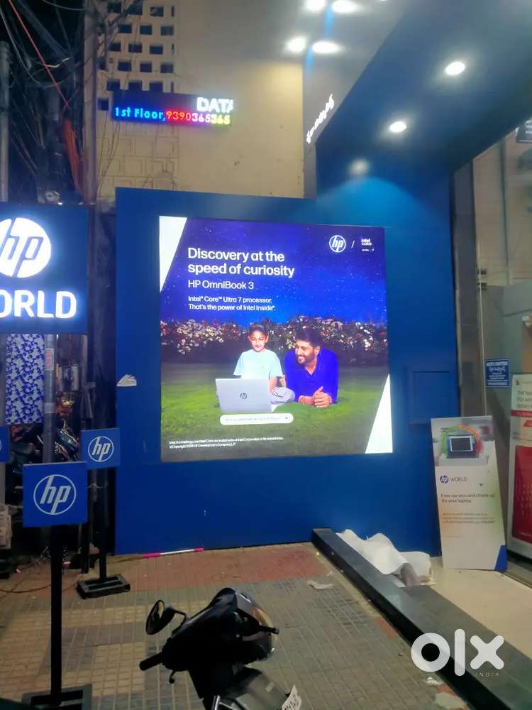 SIGNAGE ADVERTISING