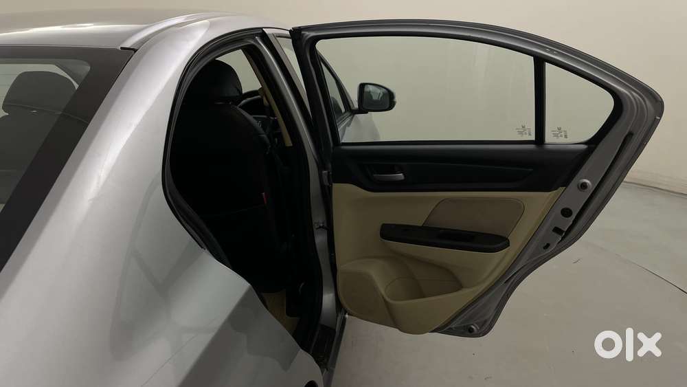 Honda Amaze Vx 1.2 Petrol Mt, 2023, Petrol