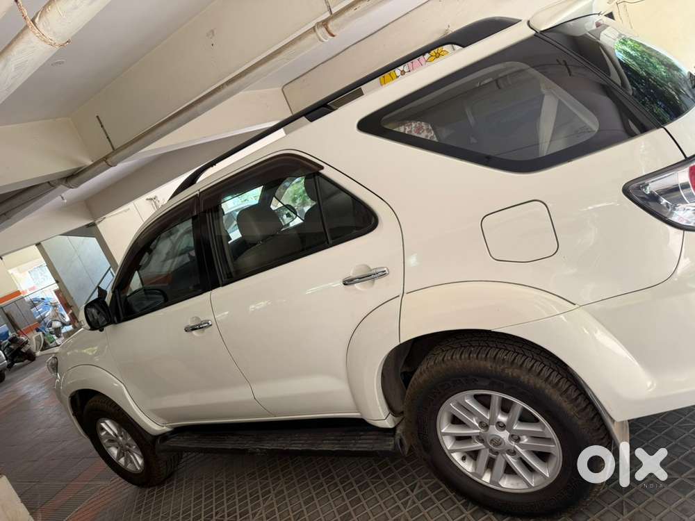 Toyota Fortuner 2013 Diesel Well Maintained