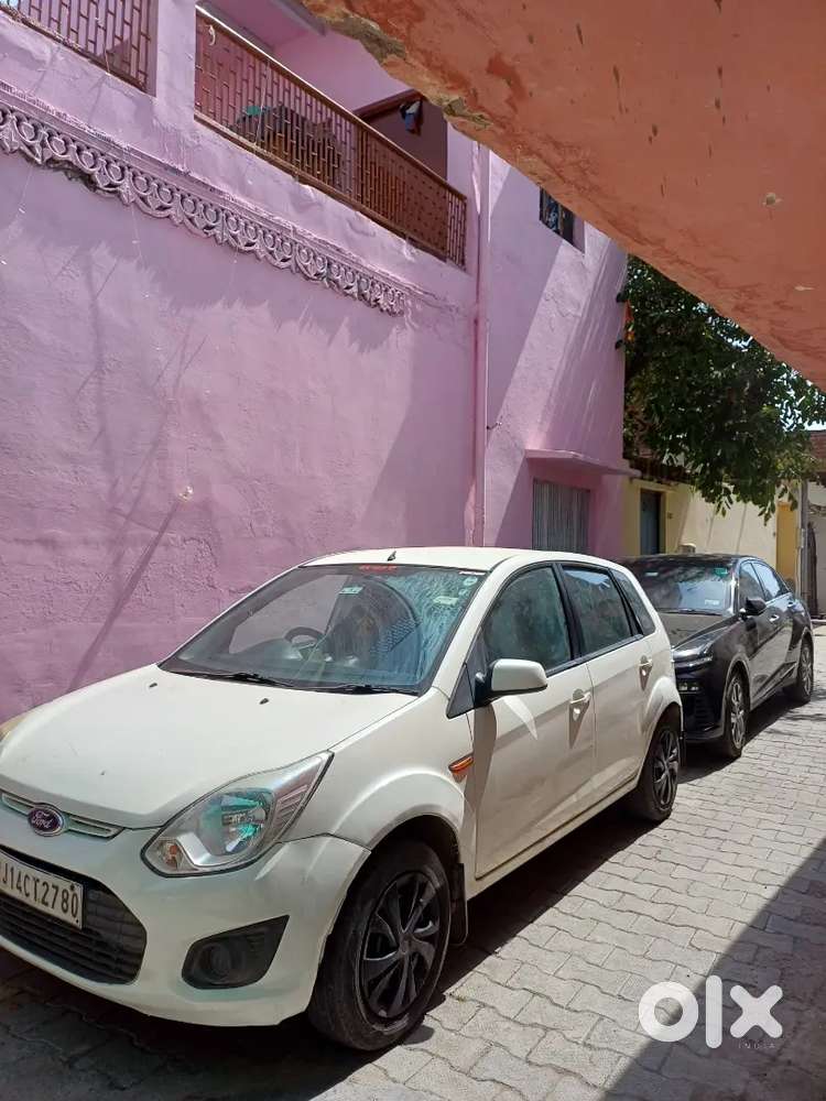 Ford Figo 2013 Diesel Well Maintained