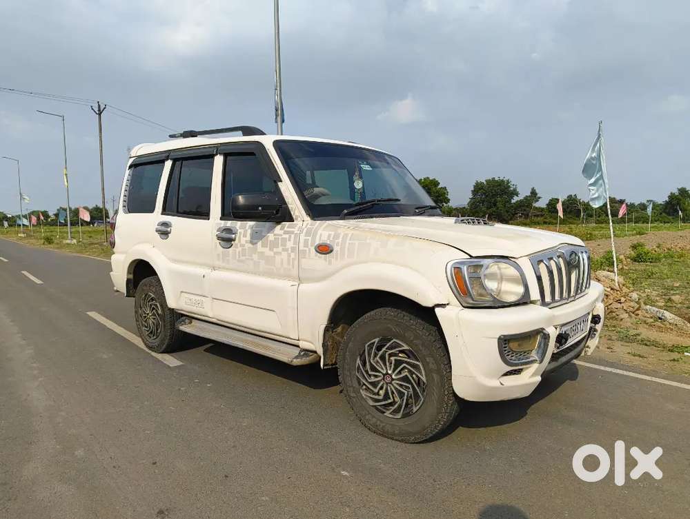 Mahindra Scorpio M2diiii 2013