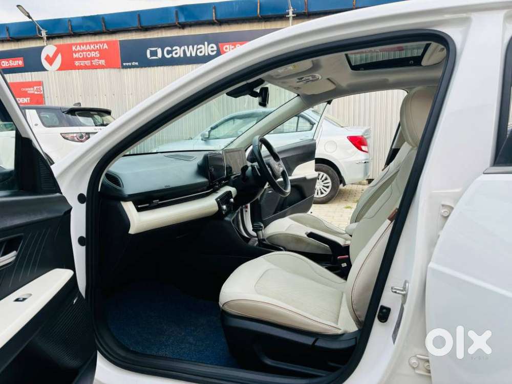 Hyundai Verna 1.5 Sx (o) Vtvt Ivt, 2024, Petrol