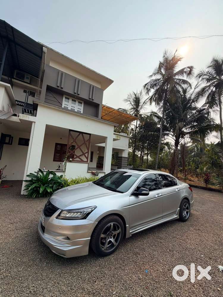 Honda Accord Petrol 2011