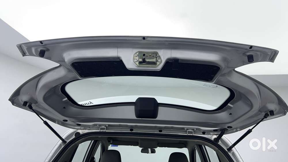 Mahindra Kuv 100 2016-2017 Mfalcon G80 K4, 2017, Petrol