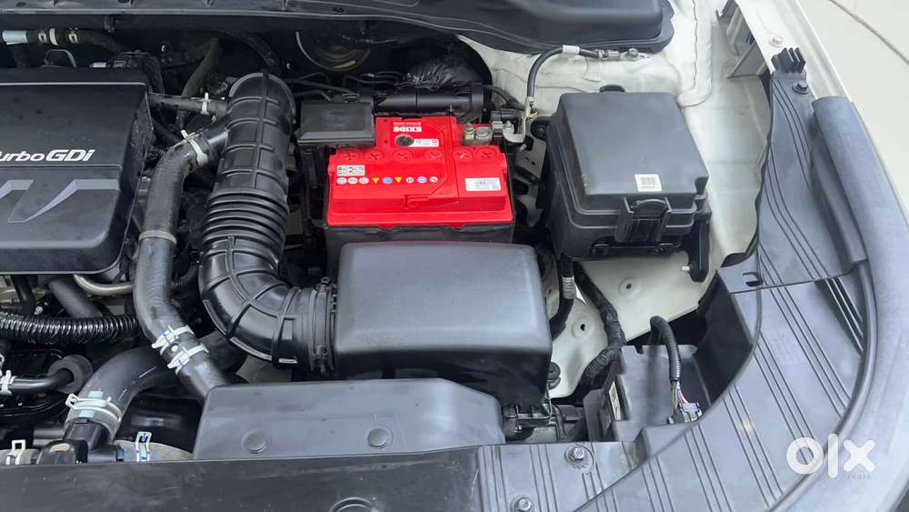 Kia Carens 1.4 Luxury Plus 6 Str, 2022, Petrol