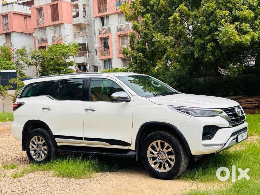 Toyota Fortuner 4x4 Mt 2.8 Diesel, 2022, Diesel