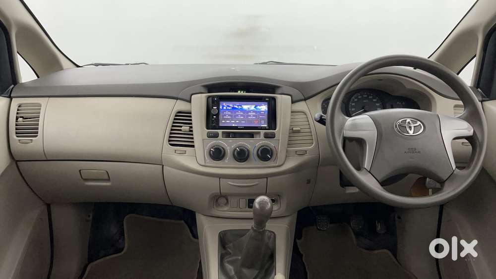 Toyota Innova 2.5 Gx (diesel) 8 Seater Bs Iv, 2013, Diesel