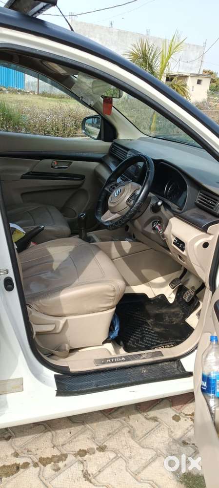 Maruti Suzuki Ertiga Vxi (o) Cng, 2023, Cng & Hybrids