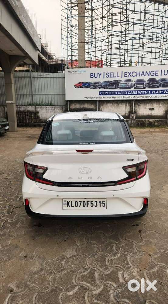 Hyundai Aura 1.2 Sx Cng, 2025, Cng & Hybrids