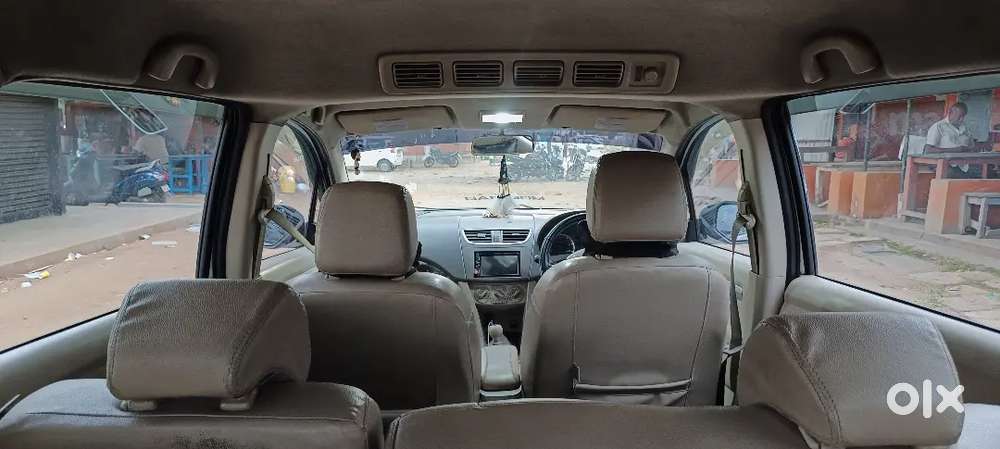 Maruti Suzuki Ertiga 2014 Diesel 148000 Km Driven New Battery New Tyre