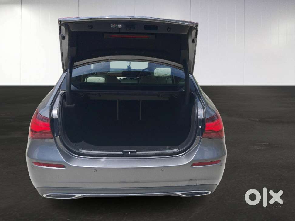 Mercedes-benz A-class Limousine 200, 2023, Petrol