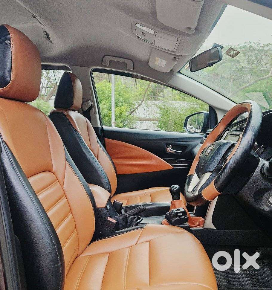 Toyota Innova Crysta 2.4 G Mt 7 Str, 2019, Diesel