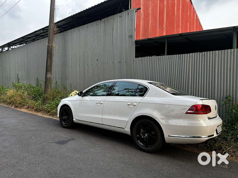 Volkswagen Passat 2012 Diesel Automatic