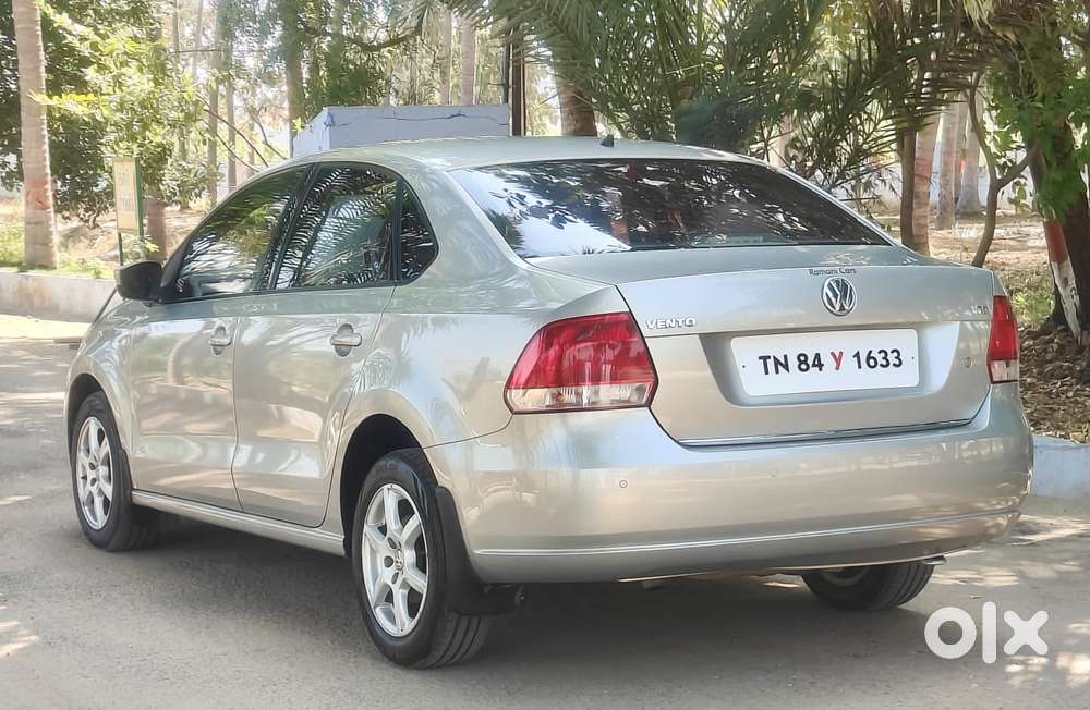 Volkswagen Vento 2013-2015 Magnific 1.6 Highline, 2015, Diesel