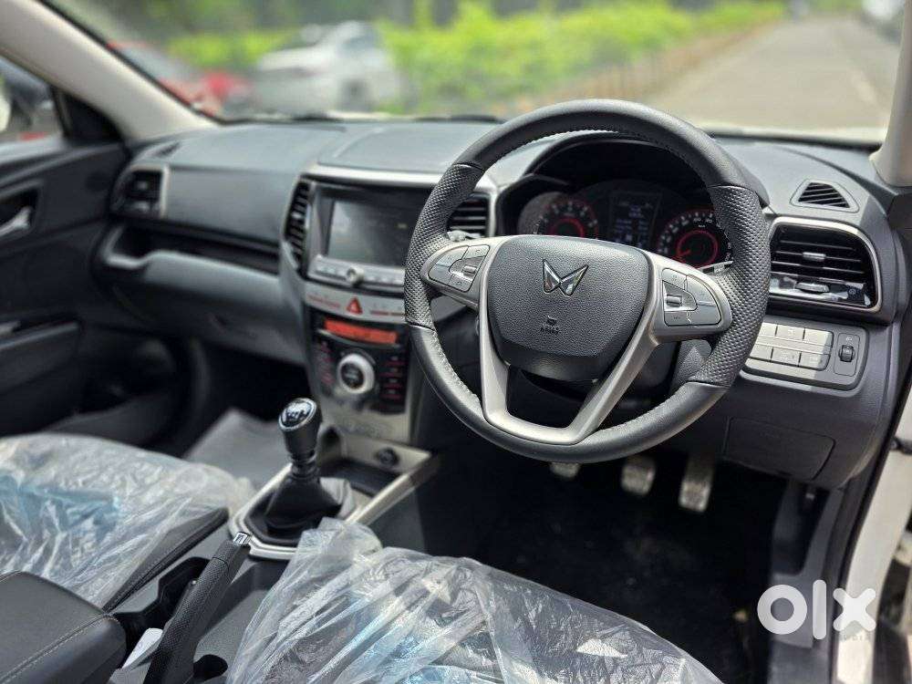 Mahindra Thar Lx Convertible Top Petrol At 4wd, 2022, Petrol
