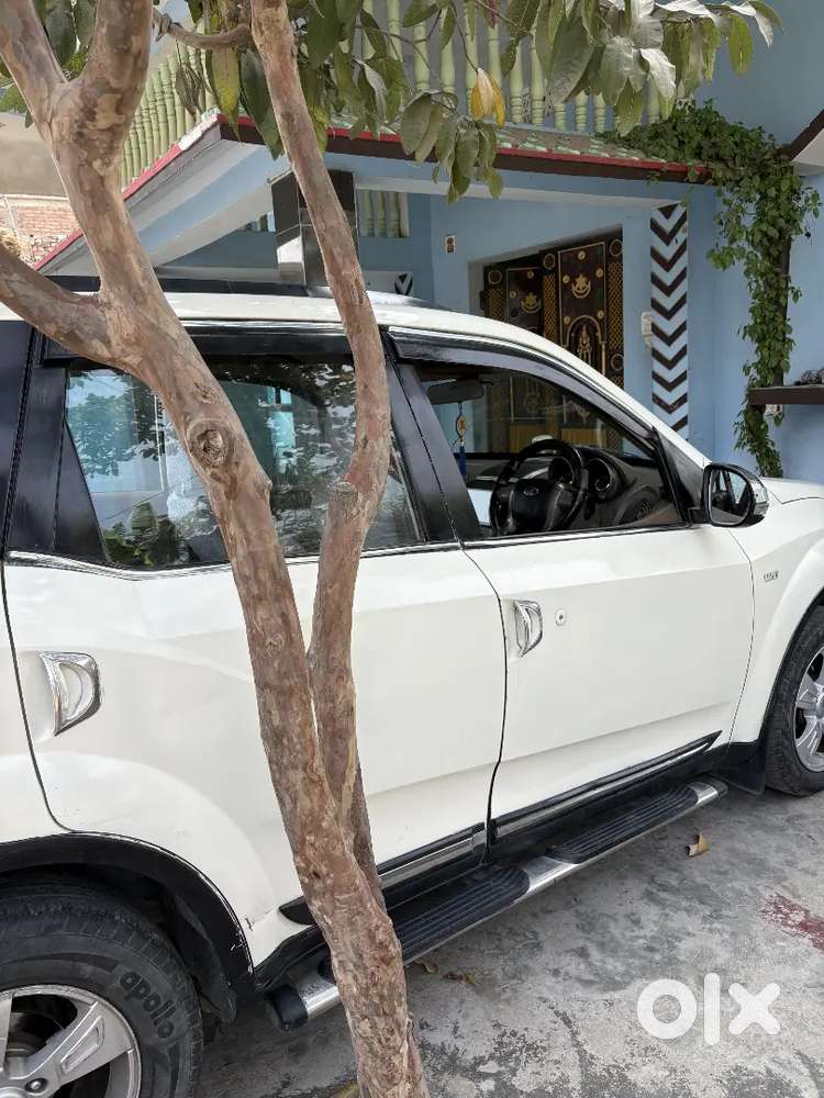 Mahindra Xuv500 2013 Diesel 246900 Km Driven