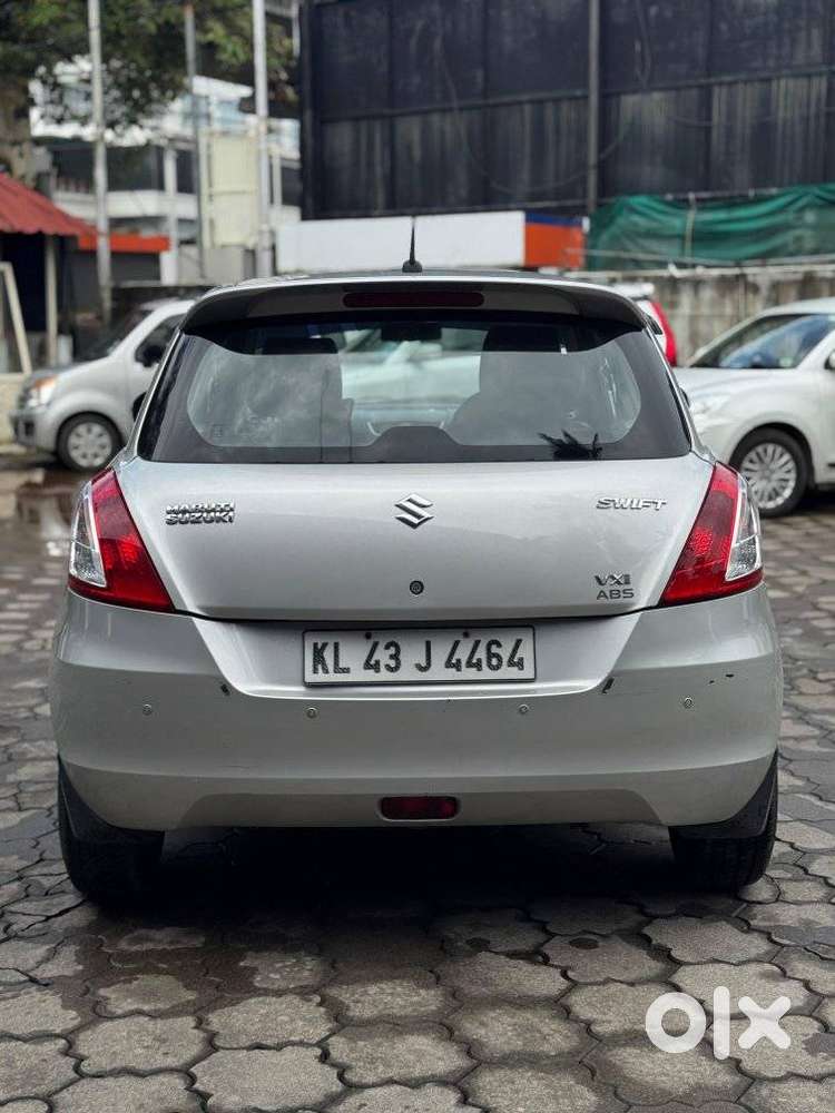 Maruti Suzuki Swift 1.2 Vxi (o), 2016, Petrol