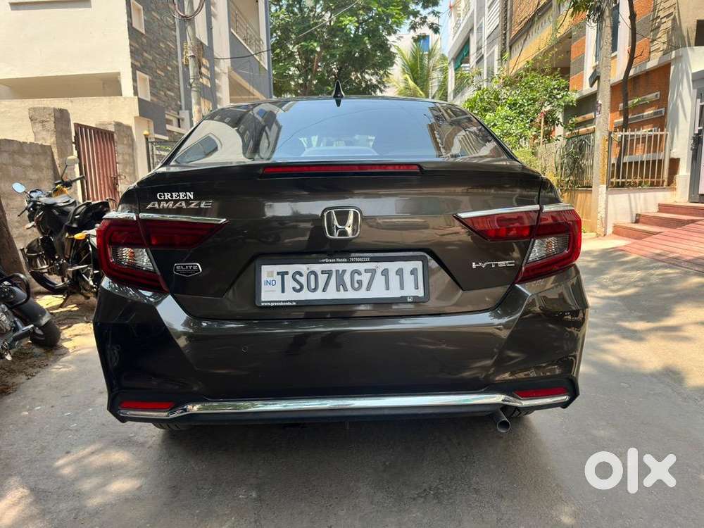 Honda Amaze 2023 Petrol 9500 Km Driven