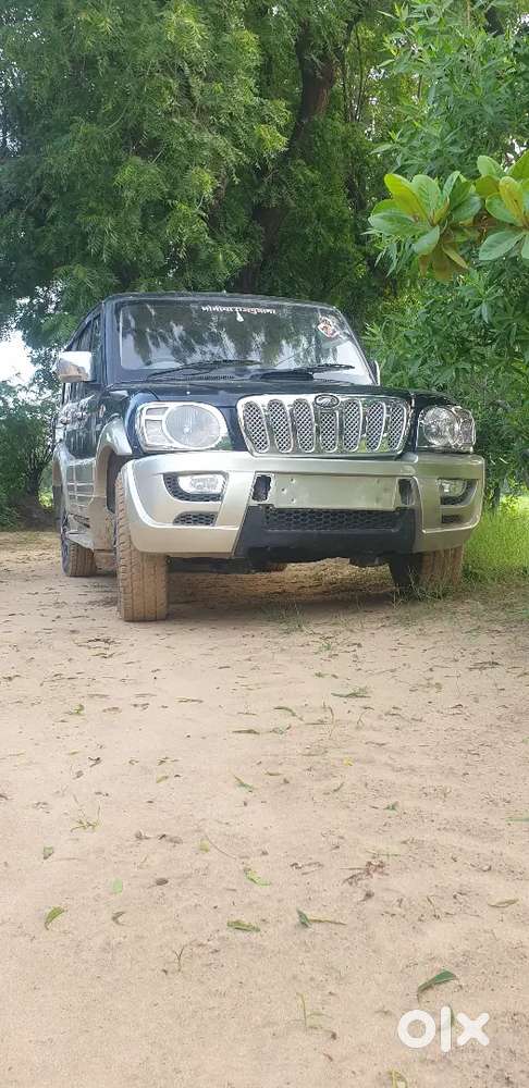 Mahindra Scorpio 2003 Diesel 200000 Km Driven