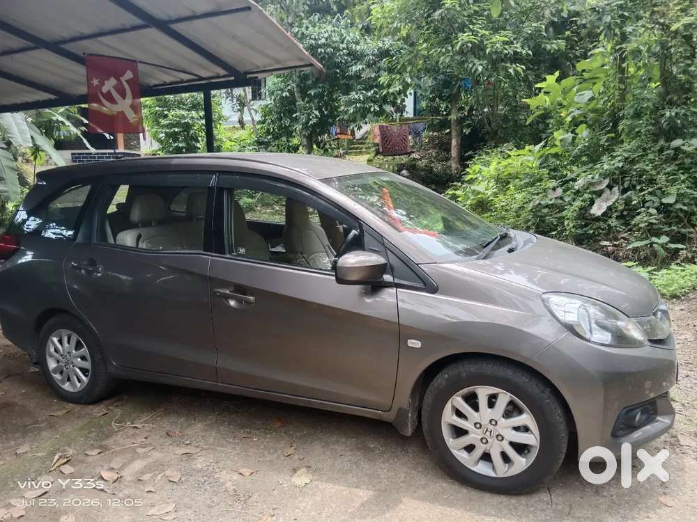 Honda Mobilio 2014 V Option