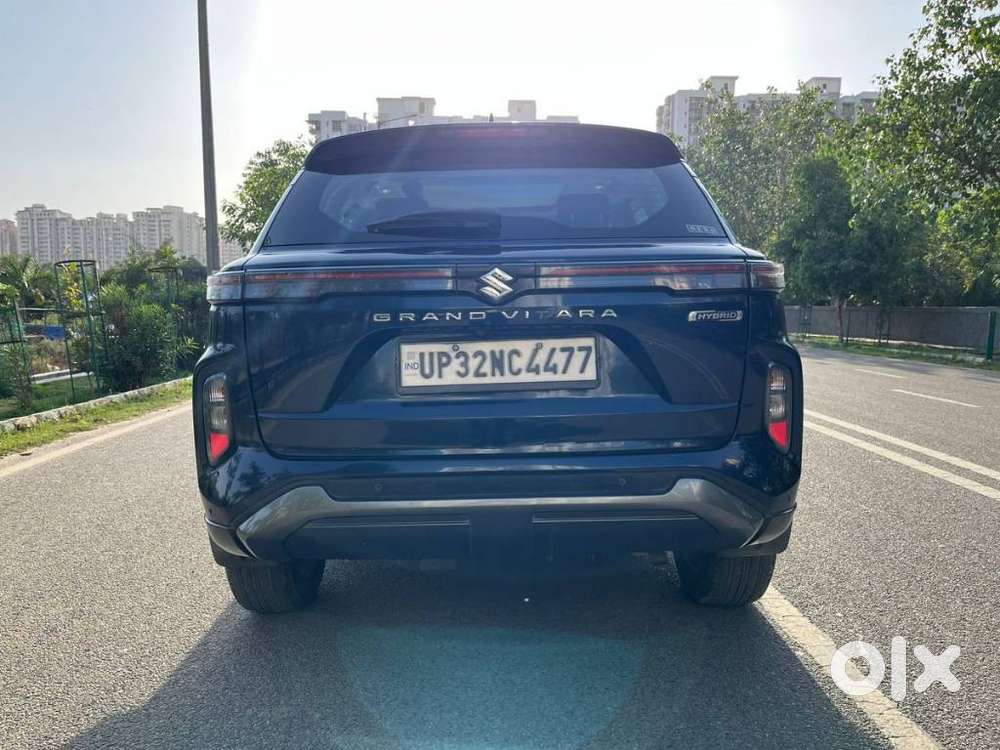 Maruti Suzuki Grand Vitara 1.5 Alpha Plus Intelligent Hybrid Ecvt, 2..