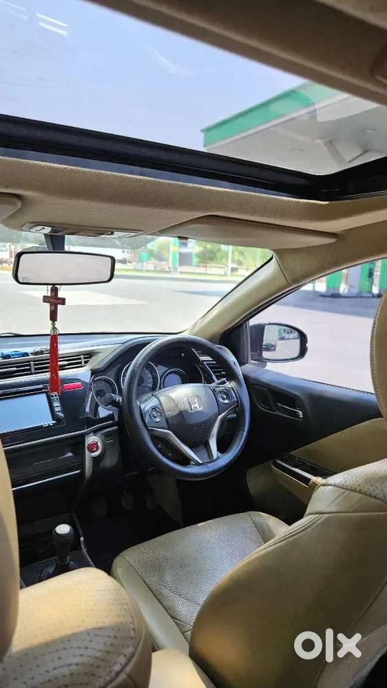 Well Maintained Honda City Top End Model