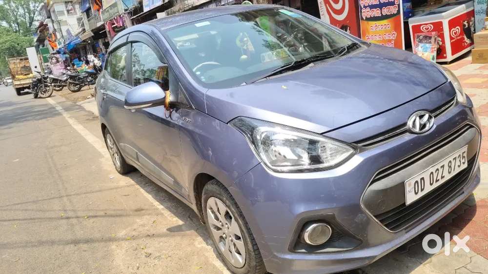 Hyundai Xcent 2015 Petrol 122000 Km Driven