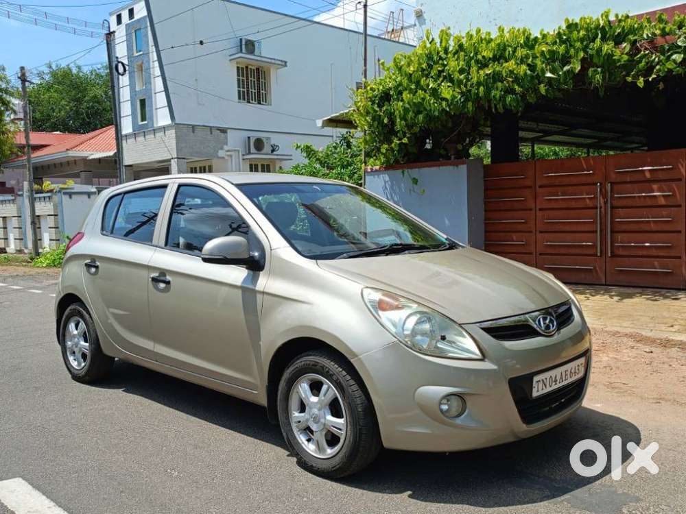 Hyundai I20 2009-2011 Asta, 2010, Petrol