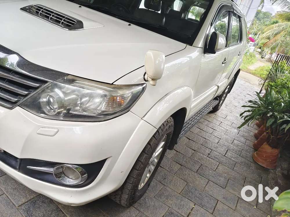 Toyota Fortuner 3.0 2014